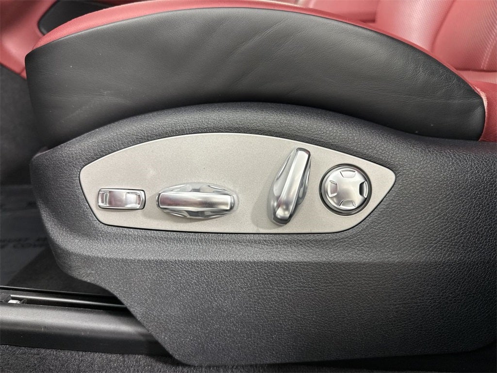 2023 Porsche Macan S