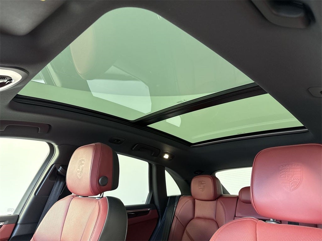 2023 Porsche Macan S