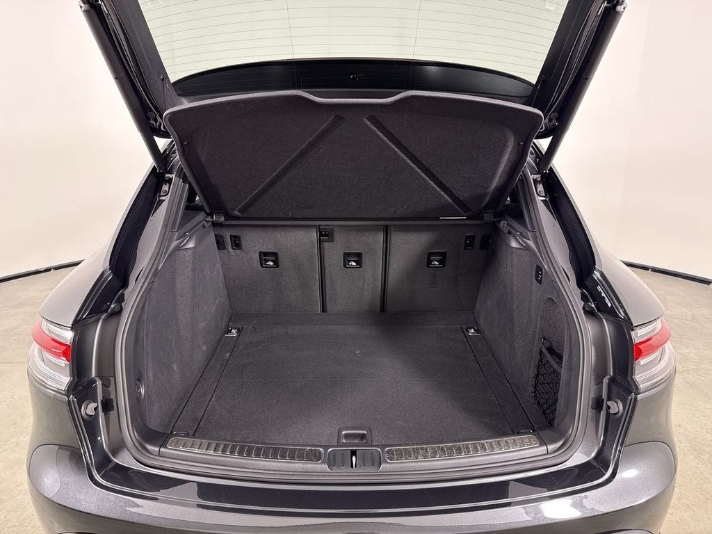 2025 Porsche Macan S