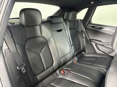 2025 Porsche Macan S