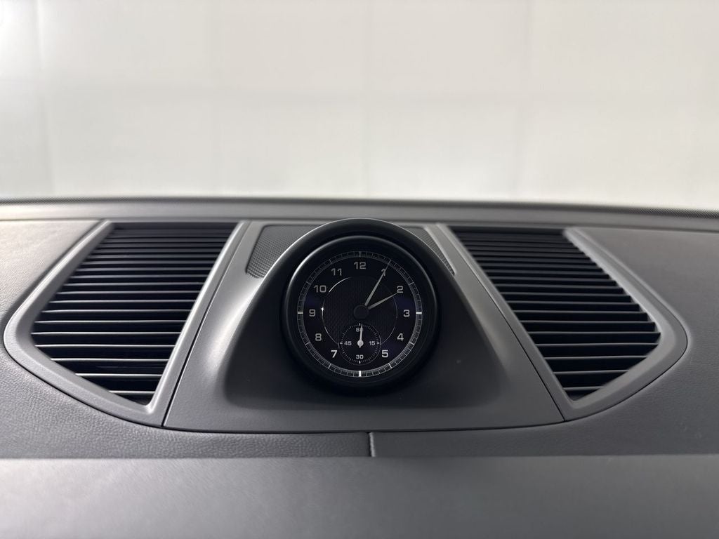 2025 Porsche Macan S