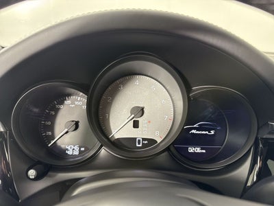 2025 Porsche Macan S