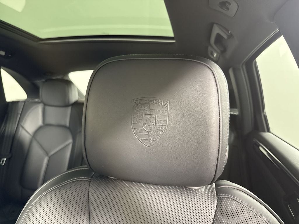 2025 Porsche Macan S