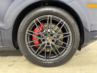 2026 Porsche Cayenne GTS