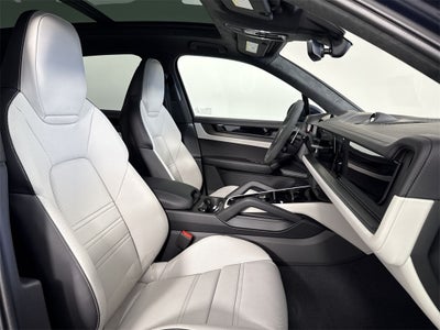 2026 Porsche Cayenne GTS