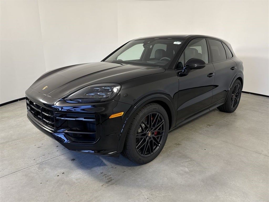 2026 Porsche Cayenne GTS
