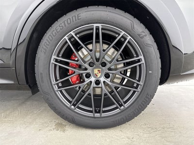 2026 Porsche Cayenne GTS