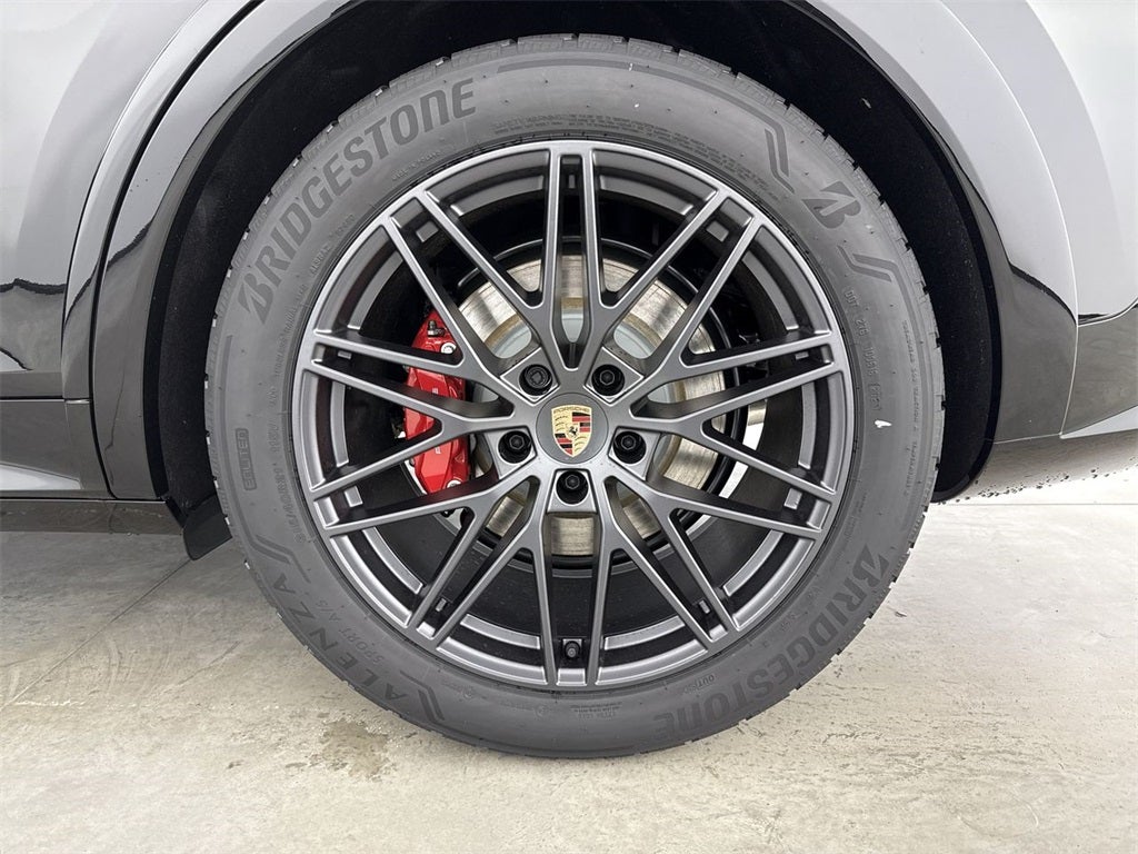 2026 Porsche Cayenne GTS