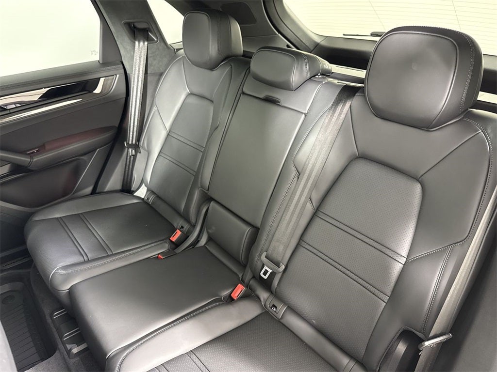 2026 Porsche Cayenne GTS