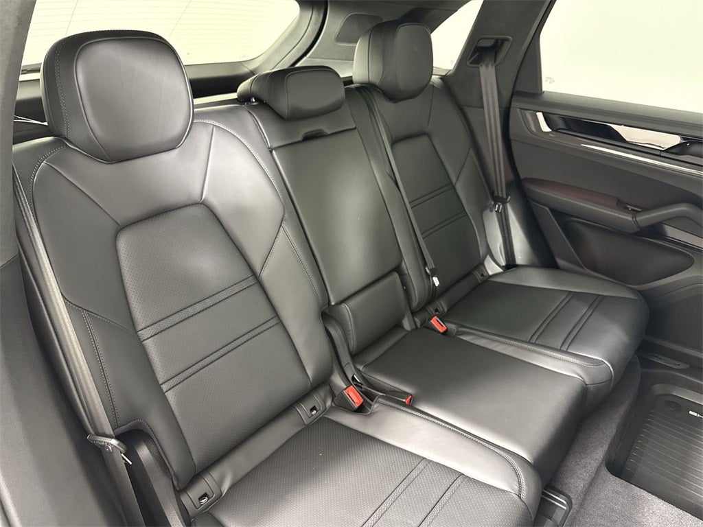 2026 Porsche Cayenne GTS