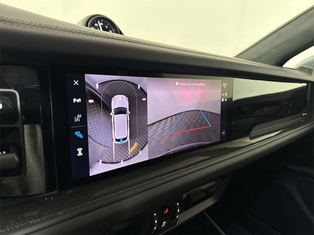 2025 Porsche Cayenne GTS