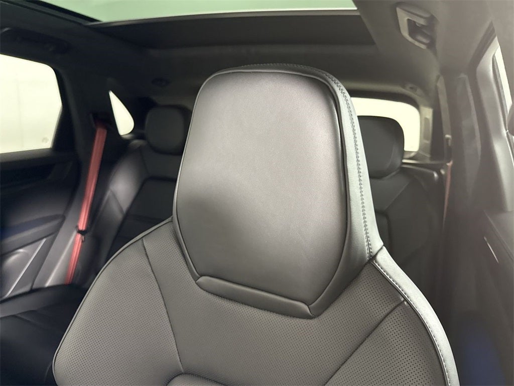 2025 Porsche Cayenne GTS