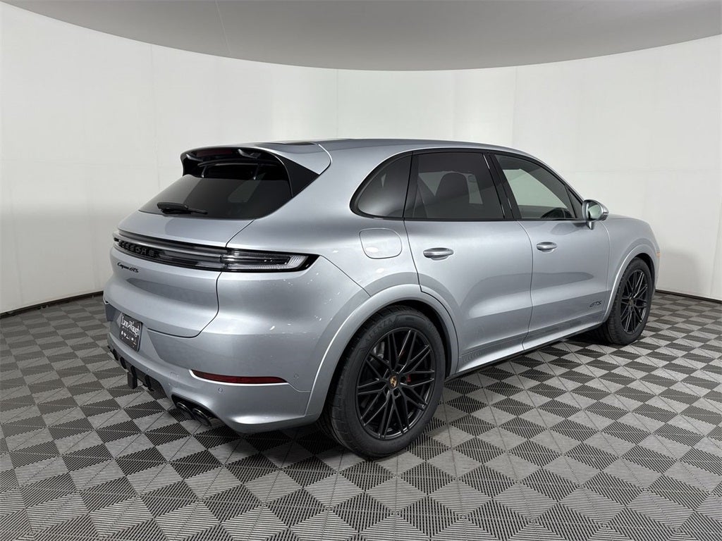 2025 Porsche Cayenne GTS