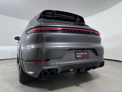 2026 Porsche Cayenne GTS