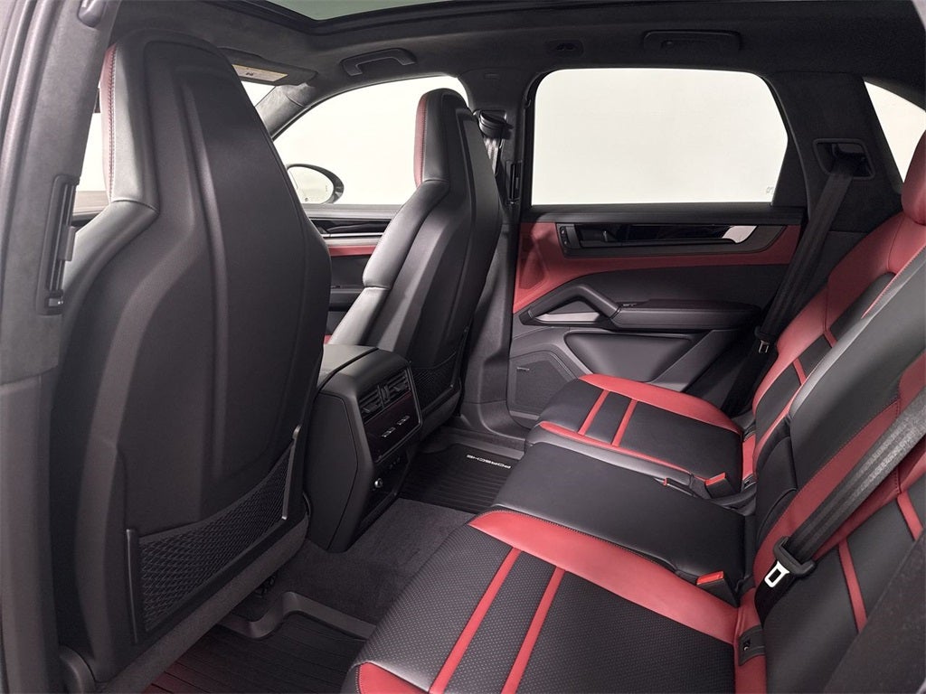 2026 Porsche Cayenne GTS