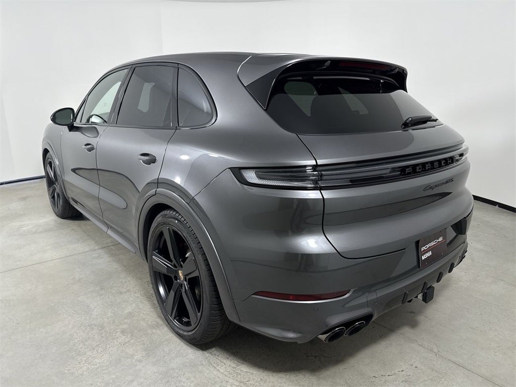 2026 Porsche Cayenne GTS
