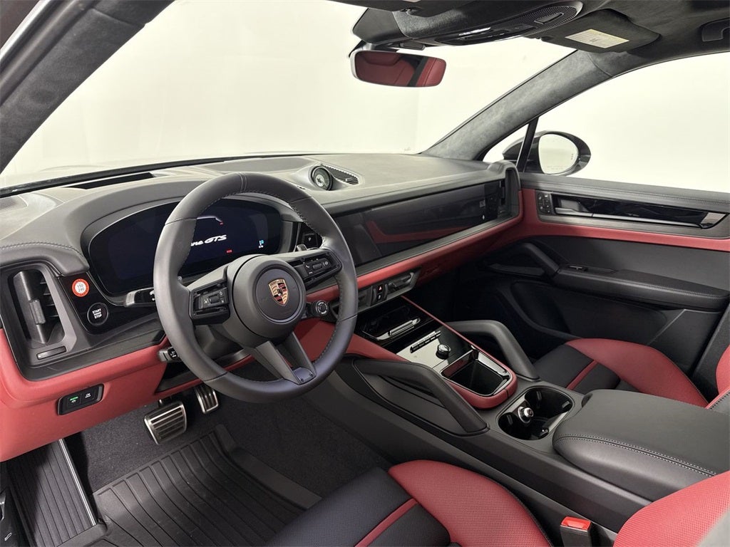 2026 Porsche Cayenne GTS