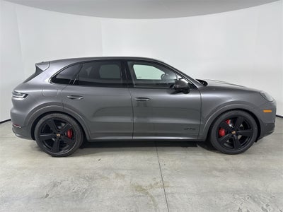 2026 Porsche Cayenne GTS