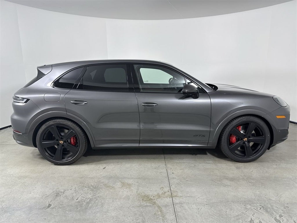 2026 Porsche Cayenne GTS