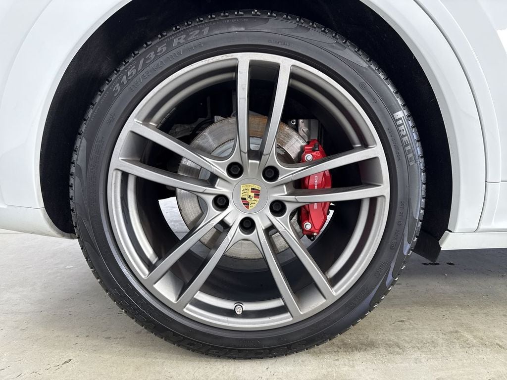 2021 Porsche Cayenne GTS