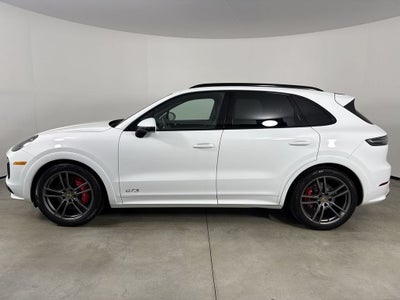 2021 Porsche Cayenne GTS