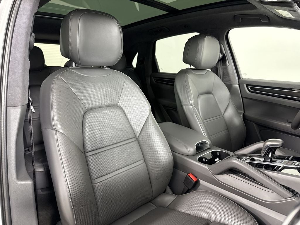 2021 Porsche Cayenne GTS