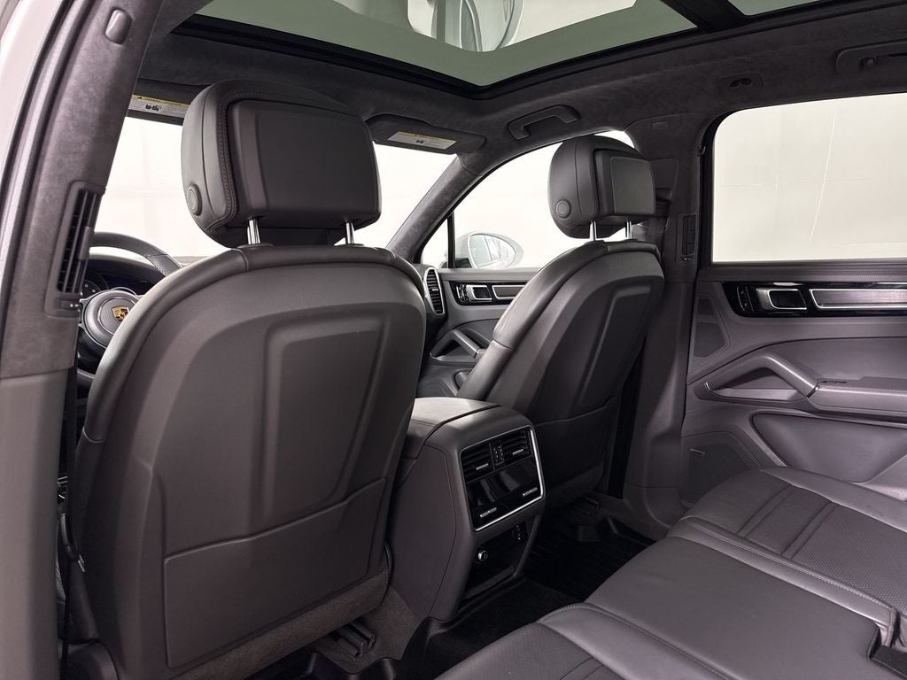 2021 Porsche Cayenne GTS
