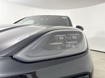 2026 Porsche Cayenne GTS