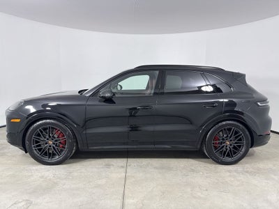 2026 Porsche Cayenne GTS