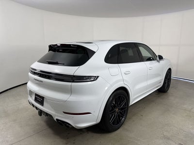 2026 Porsche Cayenne Cayenne GTS