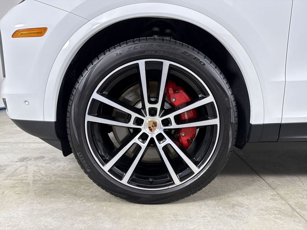 2025 Porsche Cayenne S