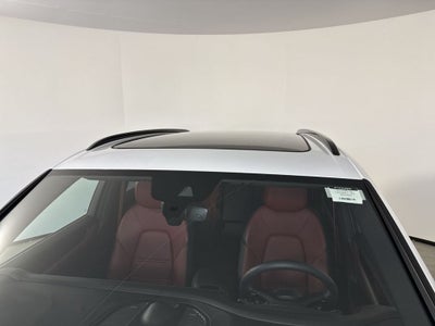 2025 Porsche Cayenne S