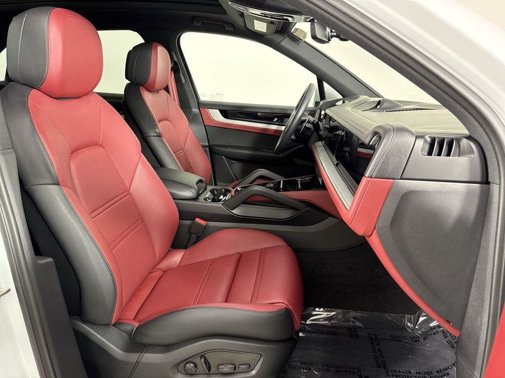 2025 Porsche Cayenne S