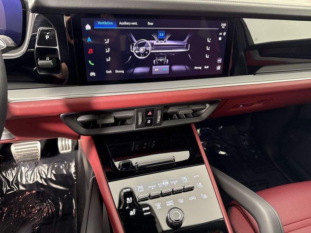 2025 Porsche Cayenne S