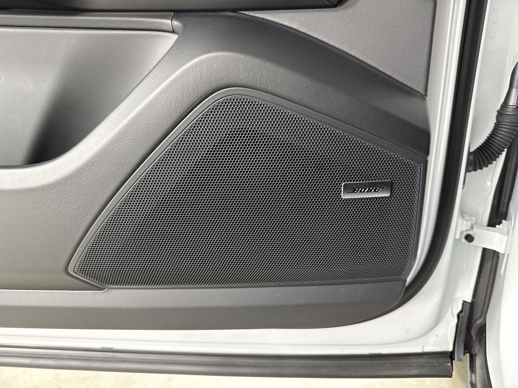 2025 Porsche Cayenne S