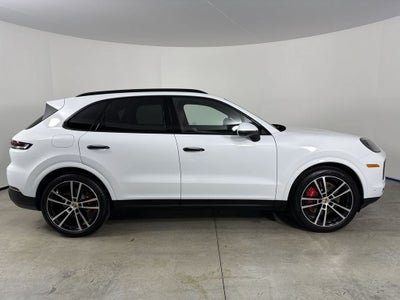 2025 Porsche Cayenne S