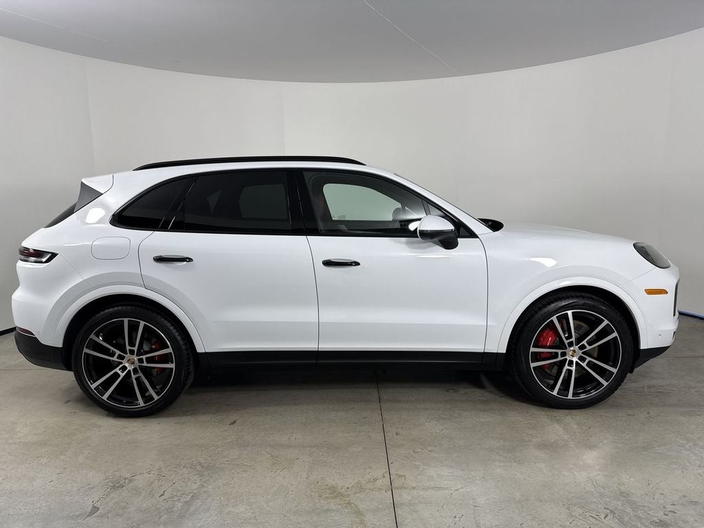 2025 Porsche Cayenne S