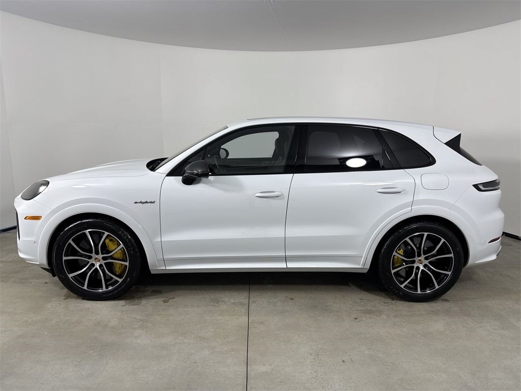 2025 Porsche Cayenne E-Hybrid Turbo E-Hybrid
