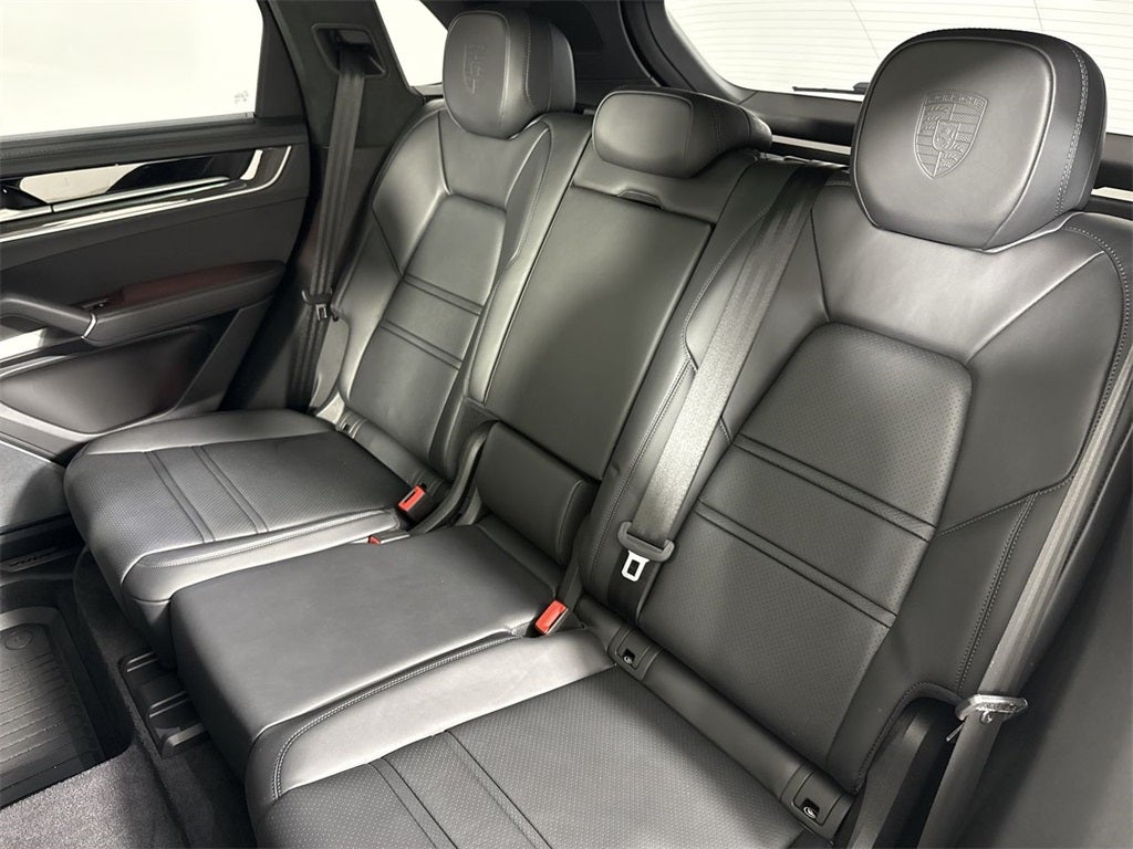 2025 Porsche Cayenne E-Hybrid Turbo E-Hybrid