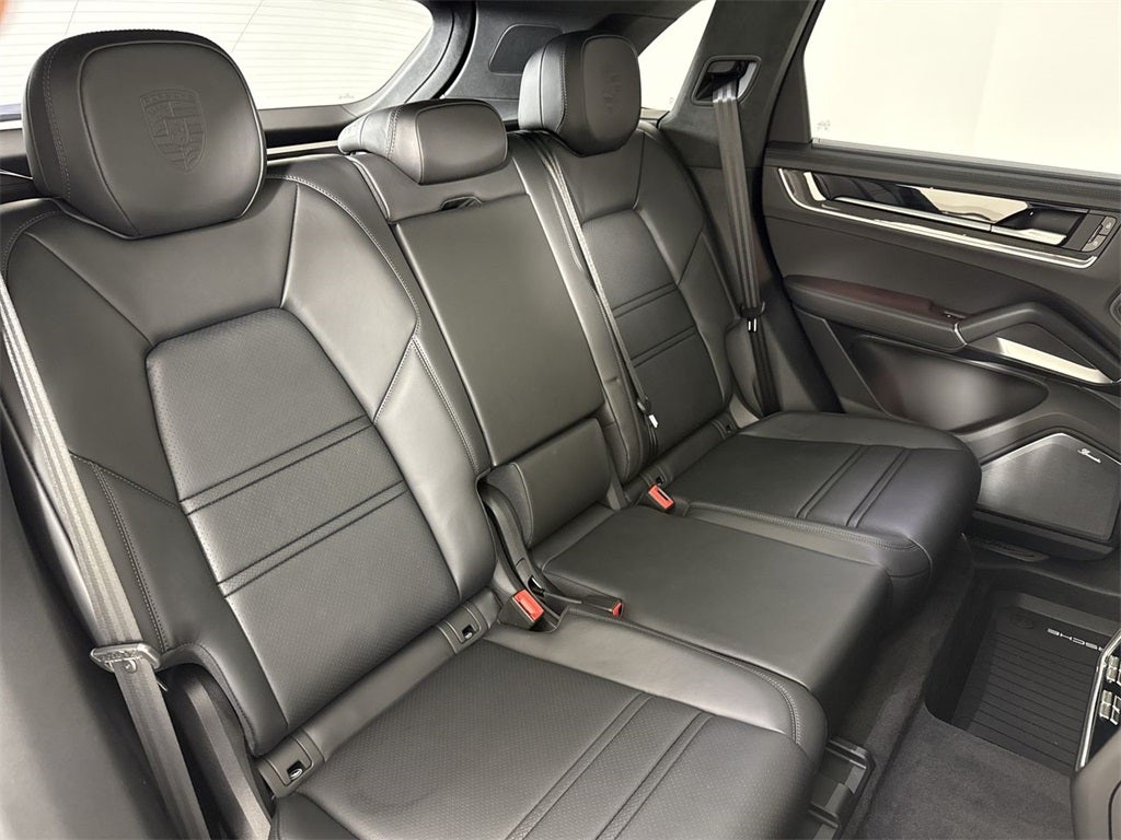 2025 Porsche Cayenne E-Hybrid Turbo E-Hybrid