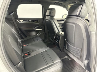 2025 Porsche Cayenne E-Hybrid Turbo E-Hybrid