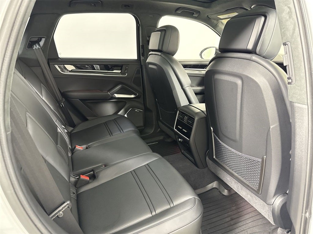 2025 Porsche Cayenne E-Hybrid Turbo E-Hybrid