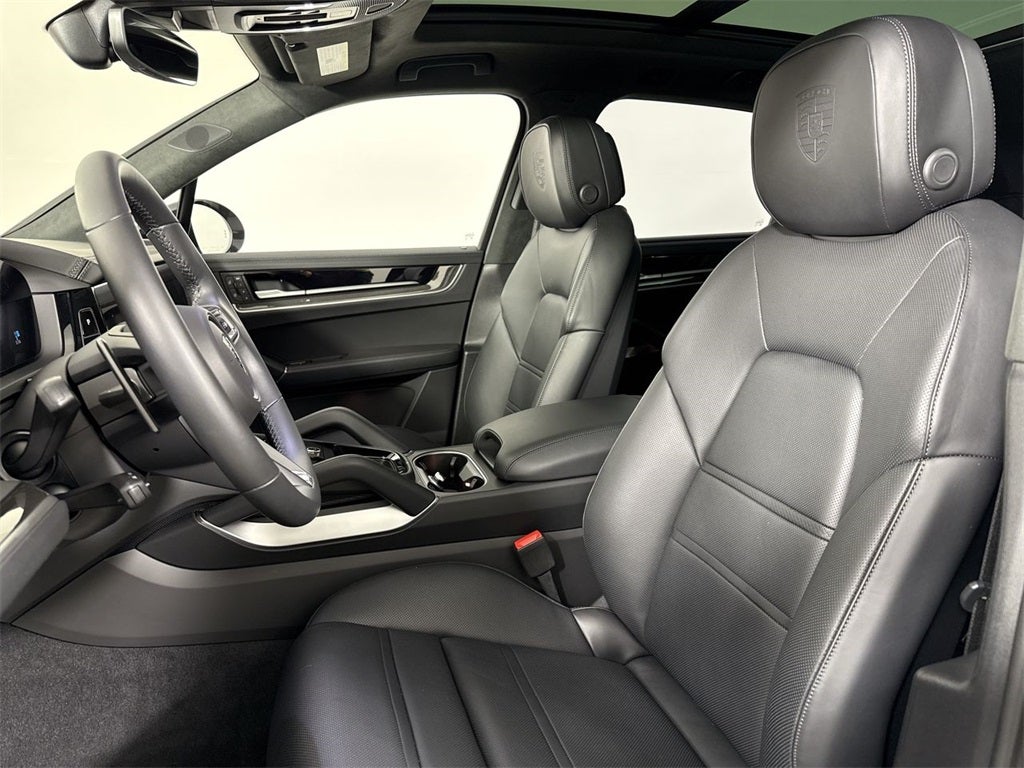 2025 Porsche Cayenne E-Hybrid Turbo E-Hybrid