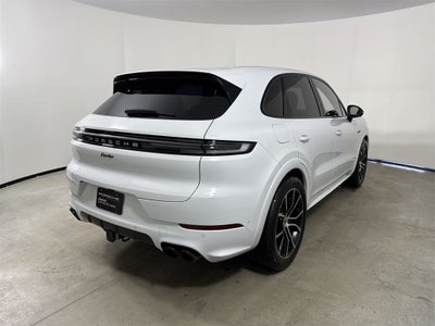 2025 Porsche Cayenne E-Hybrid Turbo E-Hybrid