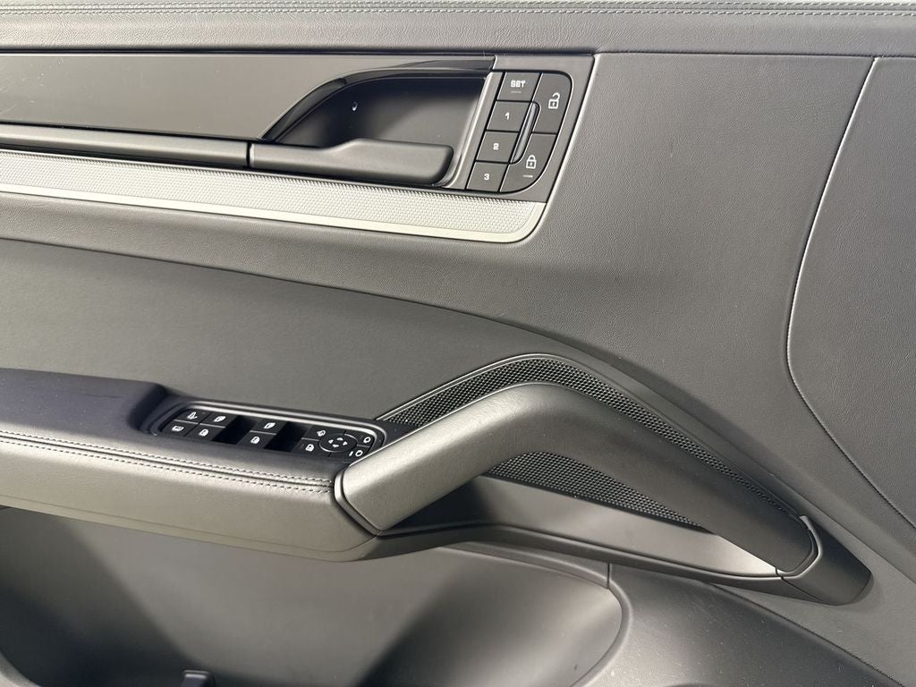 2025 Porsche Cayenne E-Hybrid S E-Hybrid