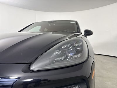 2022 Porsche Cayenne Coupe Base