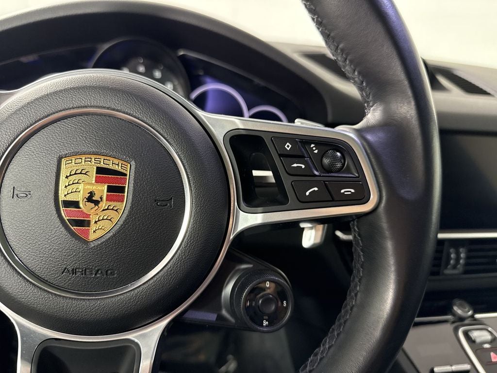 2022 Porsche Cayenne Coupe Base