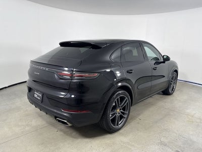 2022 Porsche Cayenne Coupe Base