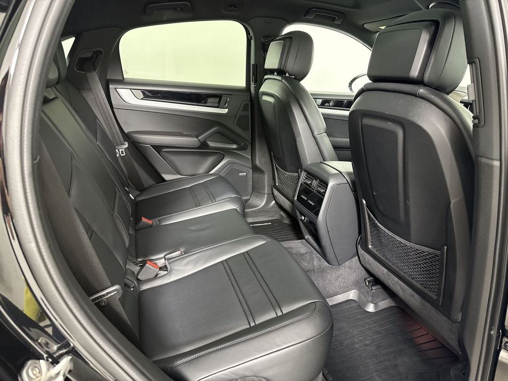 2024 Porsche Cayenne Coupe Coupe AWD