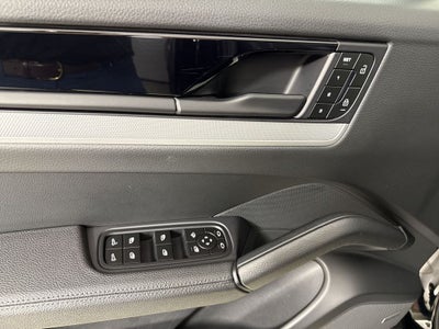 2024 Porsche Cayenne Coupe Coupe AWD